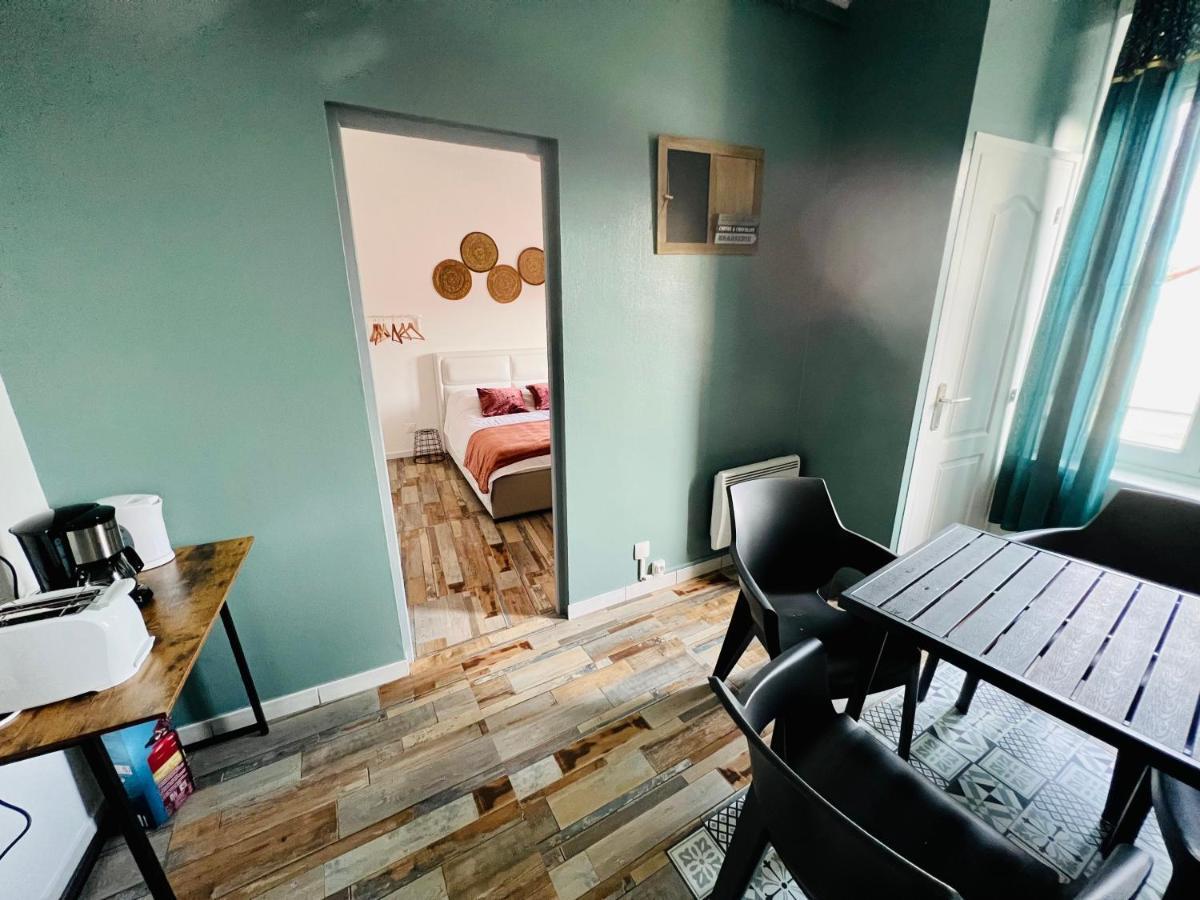 Ferienwohnung La Plume Wifi Parking Un-Sejour-A-Part Clouange Exterior foto